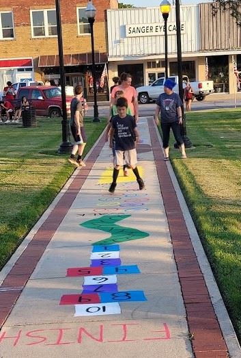 2021 Summer Reading Kickoff Sidewalk Obstacle Course