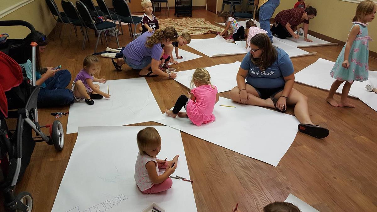 Young Children and Mothers Drawing